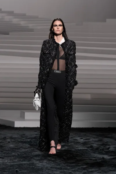 Look 54